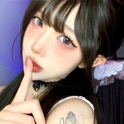 碧眼花豹海报